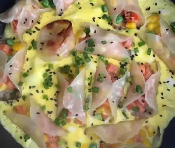 皮脆肉香，颜色金黄的锅贴怎么做
