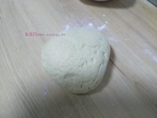 刀切蜜香豆馒头怎么做_刀切蜜香豆馒头的做法