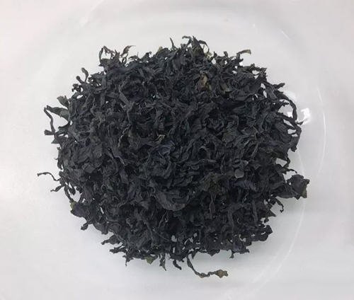 夏季清凉消暑的家庭必备菜：健康又美味的凉拌海带芽