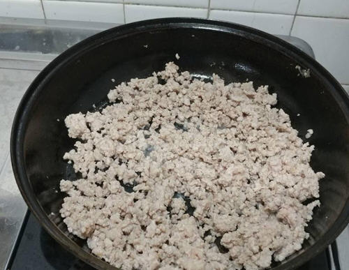 眷村炸酱面的做法步骤详解图