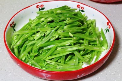 口感嫩滑的扁豆炒肉丝家常做法与窍门详解