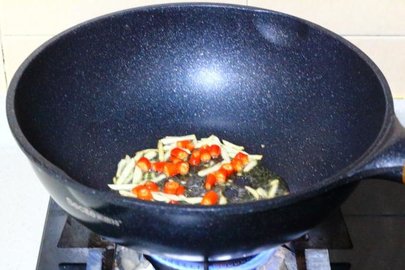 口感嫩滑的扁豆炒肉丝家常做法与窍门详解