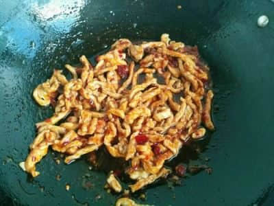 辣而不腻，特别下饭的香辣肉丝的做法详解