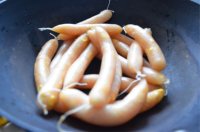 鸡肉玉米肠的家庭制作方法 鸡肉玉米肠的做法步骤8