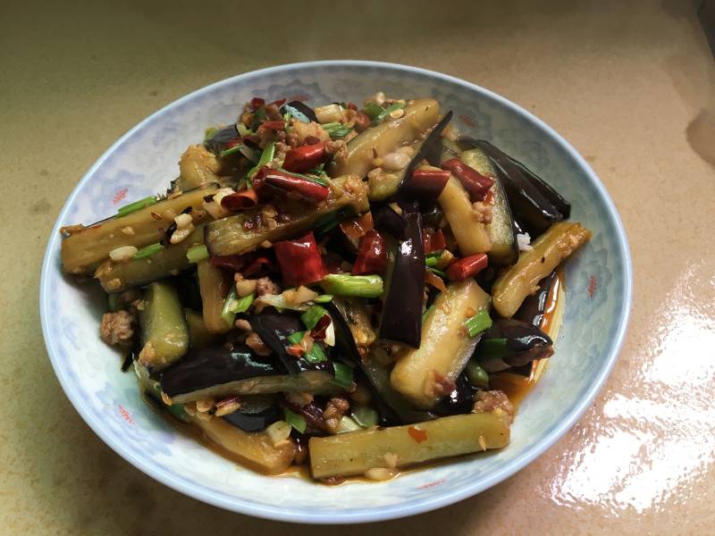 茄子烧肉怎么做最好吃,怎样做最好吃