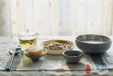 中老年贫血吃什么好呢