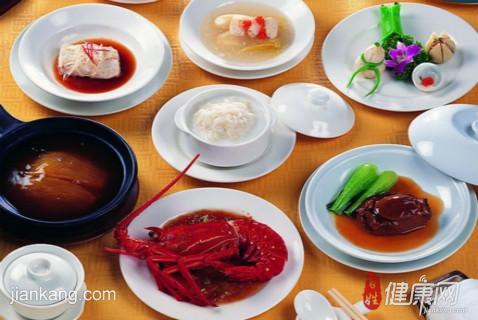 中年人得了高血脂吃什么食物好呢