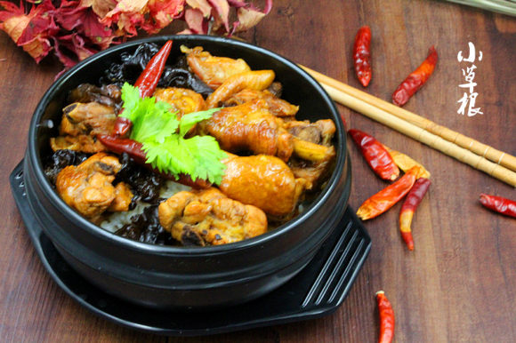 黄焖鸡米饭的家常做法,黄焖鸡米饭的家常做法及成功要点