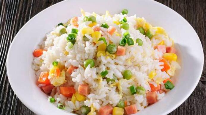 2岁小孩不爱吃米饭怎么办，如何提高宝宝食欲