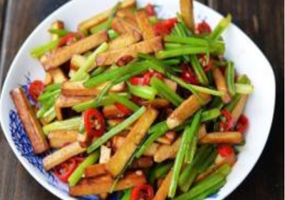 芹菜炒香干怎么做呢