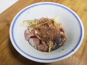 哺乳期也可以吃的健康烤串,来自日本朋友的简单秘方的做法步骤 第2步