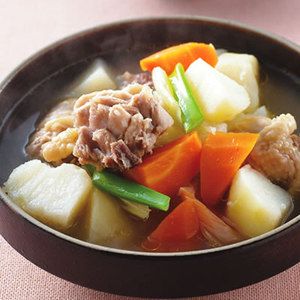 【鸡肉炖白萝卜】鸡肉炖白萝卜的做法_鸡肉炖白萝卜的营养价值_鸡肉炖白萝卜好吃吗?