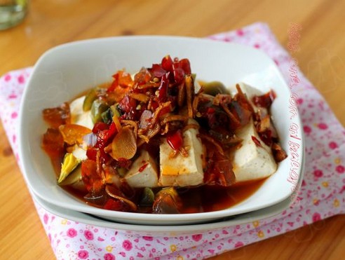 下饭菜——皮蛋豆腐(皮蛋家常菜)