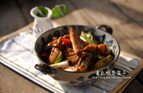 青瓜炒豆腐干的做法[有图](黄瓜炒干豆腐丝)