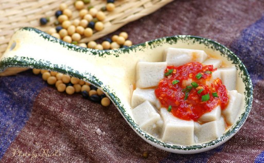 非常滑嫩的蒜蓉辣酱嫩豆腐(顶级蒜蓉做法)