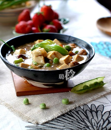 青豌豆烧豆腐