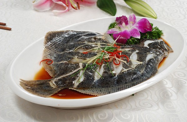 清蒸多宝鱼