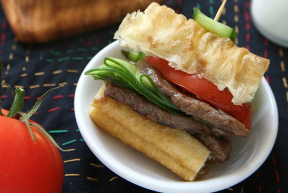 西式美味油条牛柳三明治【西式美味油条牛肉怎么做】