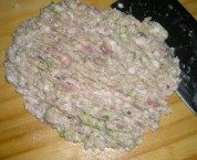 泼汁冬菜馄饨的做法步骤1