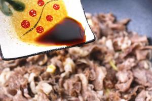 羊肉细嫩，不腥不膻的孜然羊肉的做法详细步骤