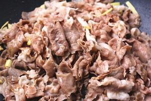 羊肉细嫩，不腥不膻的孜然羊肉的做法详细步骤