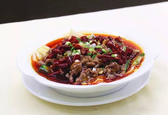 肉质细嫩、麻辣鲜香、油而不腻的水煮牛肉的做法教程