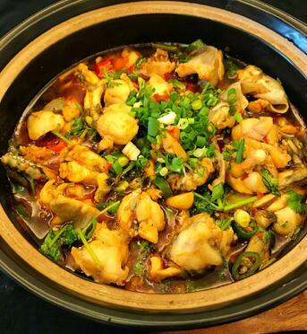 牛蛙怎么做好吃分享之劲辣馋嘴牛蛙