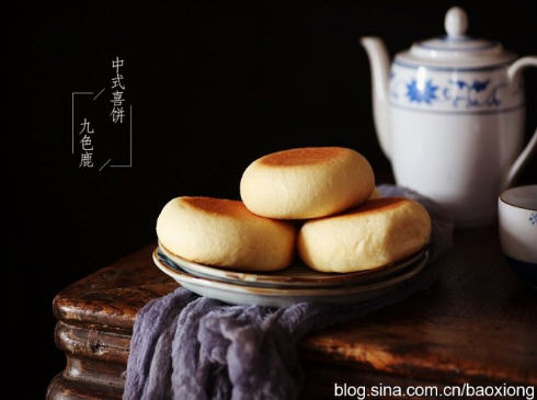 山东特色面食喜饼烤箱版，色泽微黄，口感松软、香味扑鼻