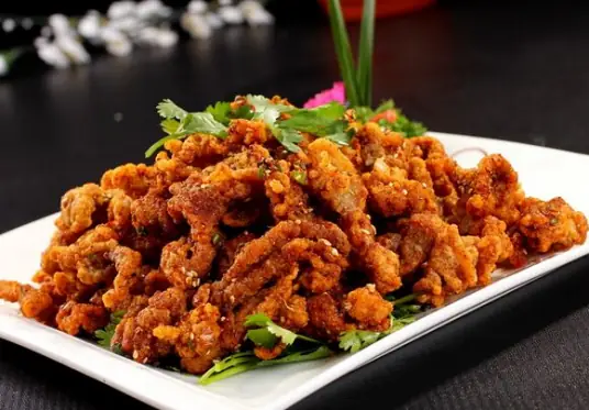孜然肉片，香香的、辣辣的，让你回味无穷