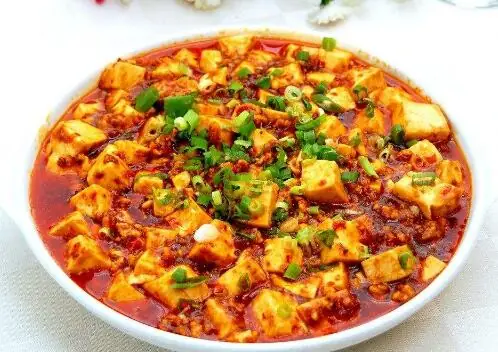 麻辣豆腐，麻辣鲜香，在家自己动手简单完成