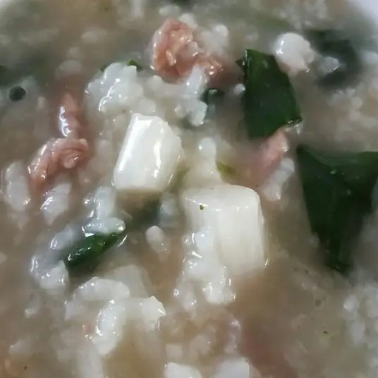 营养丰富、健康美味的山药猪骨青菜粥详解