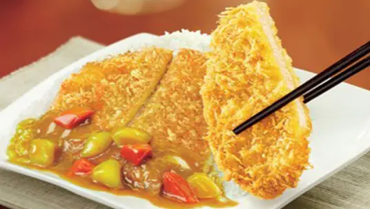 黄金咖喱猪扒饭，一勺入魂的东南亚风味美食