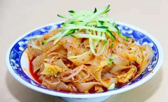 凉皮制作秘籍，掌握这些窍门，轻松打造美味凉皮！