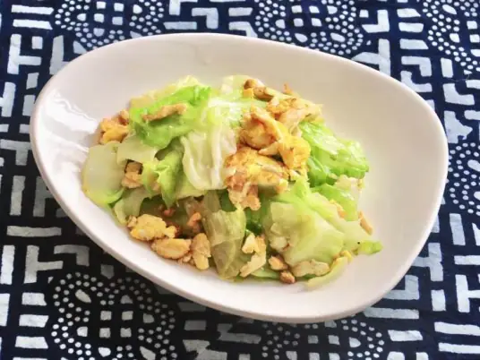 包菜炒鸡蛋