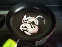 法棍三明治具有酥脆的外表和柔软的内部，口感十分美妙