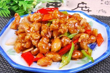 大厨教你这样做溜肉段，外脆里嫩，咸香适口
